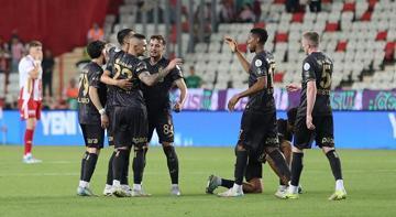 Trabzonspor ligde kapanışı 2 golle yaptı!