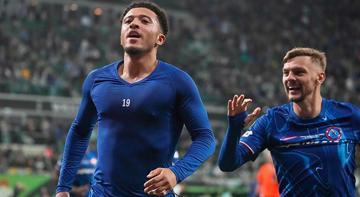 Jadon Sancho, Manchester United'a döndü!