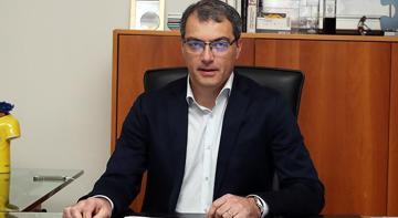 Damien Comolli eski Fenerbahçeli'ye gözünü dikti