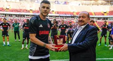 Gaziantep FK'nin kaptanı Maxim tarihe geçti