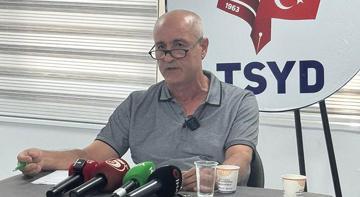 Adanaspor'da Eyüp Arın, 30 yıl sonra veda etti!