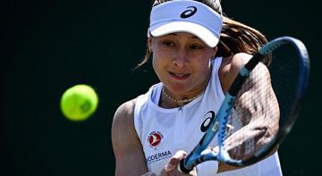 Zeynep Sönmez Wimbledon'da tarih yazdı! 3. tura yükseldi