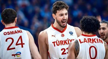 Bakan Bak'tan A Milli Erkek Basketbol Takımı'na tebrik mesajı!