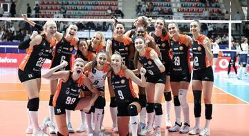 Eczacıbaşı'nda İlbank maçına Sinead Jack-Kısal damga vurdu!