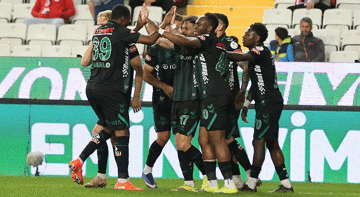 Süper Lig'de Konyaspor, Antalyaspor'u deplasmanda mağlup etti!