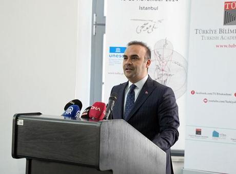 ''Kritik teknolojilerin pazarı değil, üreticisi ve geliştiricisi bir Türkiye’yi inşa ediyoruz''