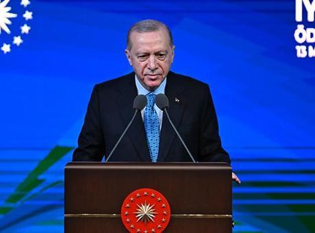 Erdoğan: Soykırımcıların gözünün içine bakarak Filistin davasına sahip çıktık