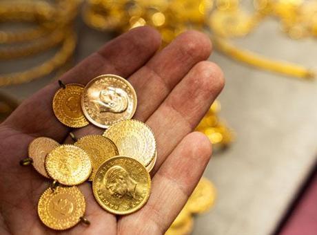 Yatırımcılar dikkat! Gram altında sert düşüş sonrası iki kritik tahmin