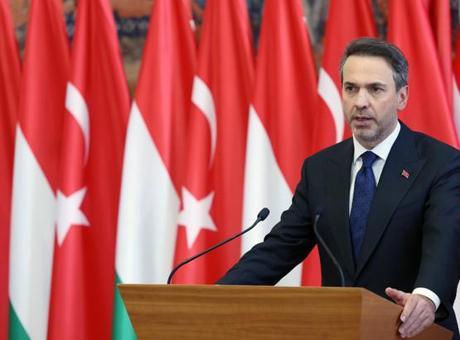 Bakan Bayraktar: Macaristan'la imzalanan 'İmtiyaz Anlaşması' ile sahadaki ortaklığımızı resmileştirdik