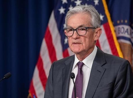 Fed Başkanı Powell'dan ekonomik risklere karşı uyarı