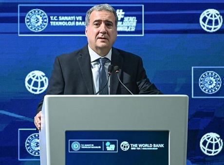 'Türkiye, yenilenebilir enerji hedefiyle dünya çapında lider konumda'