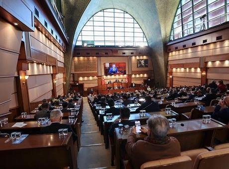 İBB Meclisinde İSKİ'ye ilişkin soru önergesi