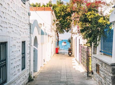 Bir tık’la yazlıklar villa oldu