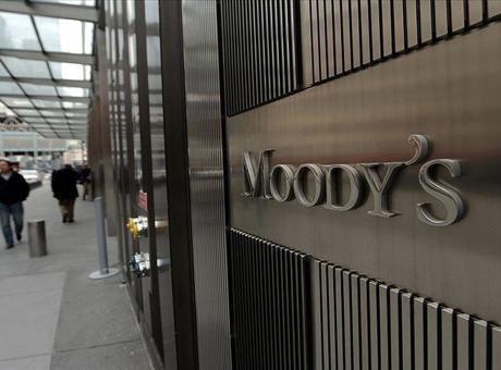 Moody's'ten flaş karar! ABD'nin kredi notu düşürüldü