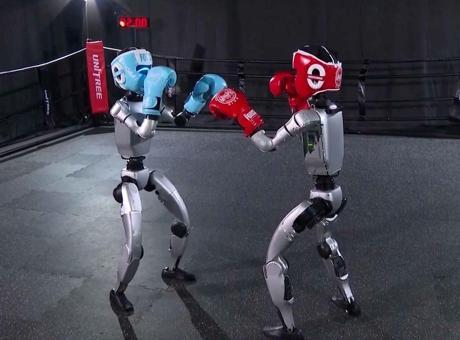 68342be5651bfdc11b9b2432 Dünyanın ilk insansı robot boksu Çin’de yapıldı: Çelik yumruklar havada uçtu