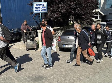 68387186691548ef57376d98 2 döner zincirine FETÖ soruşturması: 7'si adli kontrol şartıyla serbest bırakıldı