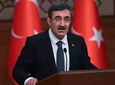 6839d129a12e54de7c110f2e Cumhurbaşkanı Yardımcısı Yılmaz 2025 yılı birinci çeyrek büyüme verilerini değerlendirdi