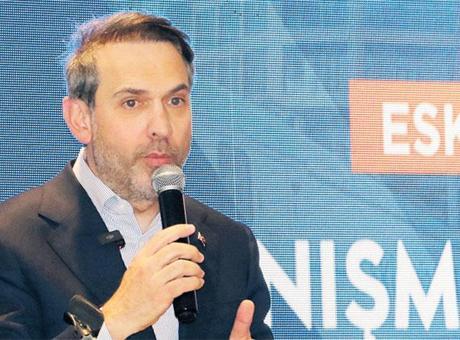 683b7c3d911df68ede45bb11 Osman Gazi’ye kardeş geliyor