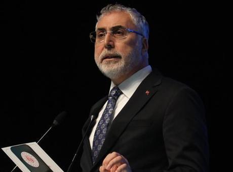 683c3885a12e54de7c111bc3 Bakan Işıkhan: 45 bin 637 aktif iş arayan vatandaşımız iş ilanlarını görüntüledi