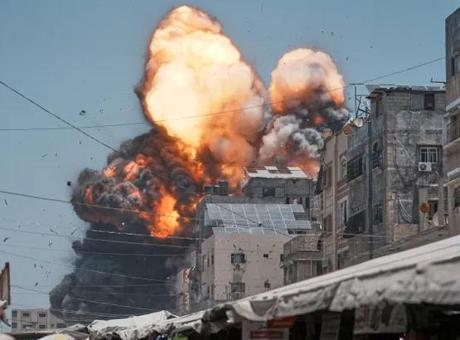 683c40aa691548ef57377888 İsrail'in Gazze'deki yiyecek yardım noktalarına saldırılarında ölü sayısı 49'a yükseldi