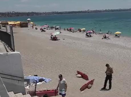 683ef107146b3dd168fefe78 Antalya sahilinde kötü koku ihbarı: 1 yıldır orada yaşayan adam ölü bulundu