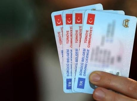 68405016911df68ede45cba3 Eski tip sürücü belgeleri nasıl yenilenir? İşte 5 adımda yenileme süreci