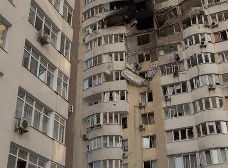 68429cc5146b3dd168ff096a Rusya Kiev'e SİHA ve roketlerle saldırdı: 4 ölü, 20 yaralı