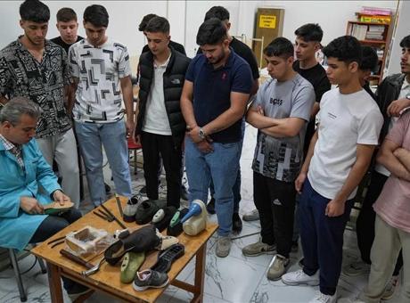 6846dc9d651bfdc11b9b5746 Ayakkabı sektörünün nitelikli iş gücü ihtiyacına mesleki eğitim merkezinden destek