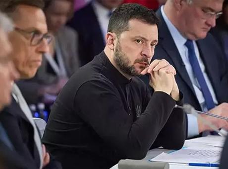 68472b9ca12e54de7c113f66 Ukrayna Devlet Başkanı Zelenskiy duyurdu! 'Esir değişiminin ilk aşaması başladı'