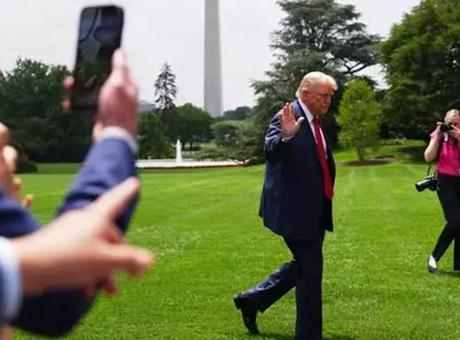 68486466a12e54de7c1146eb ABD'de sokaklar yangın yeri! Trump açıkladı! 'Los Angeles kuşatma altındaydı şiddeti durdurdum'