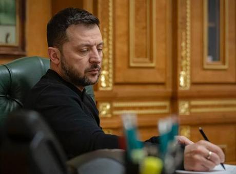 68495255651bfdc11b9b5b93 Zelenskiy: Rusya'nın Harkiv'e düzenlediği İHA saldırısında 3 kişi öldü, 64 kişi yaralandı
