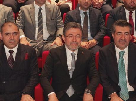 684ade586c689faa63f7defe Bakan Yumaklı: Denetimlerde limit üstü kalıntı tespit edilen gıda ürünleri imha ediliyor