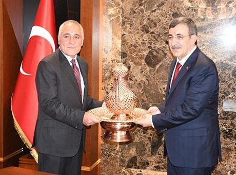 684d7152567d25582213a70f OSB’nin projelerine tam destek
