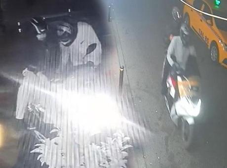 684e8f69105959d3b8d43b4f Beyoğlu'nda kebapçıya silahlı saldırı: 'Düşmanları iş yeri çevresinde dolaşıyor diye ateş açtılar'
