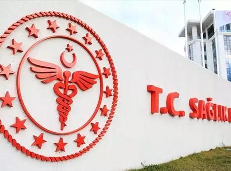 684ef287567d25582213a8c6 Sağlık Bakanlığından yangın açıklaması: Hiçbir hasta olumsuz etkilenmemiştir