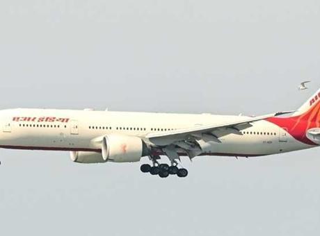 684fef43105959d3b8d4430d Hong Kong'dan Hindistan'a giden Air India uçağı, teknik arıza nedeniyle geri döndü