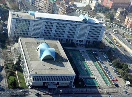 68507485582529acd0a3ee05 İBB Meclisi'nde, belediyeye yönelik yolsuzluk soruşturması gündeme geldi