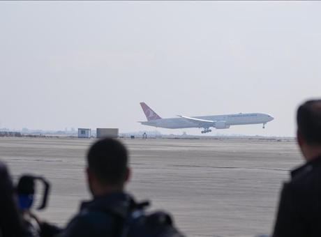 6852e33f567d25582213bac9 Türkiye'nin Şam Büyükelçiliği'nden uçuşların durması ile ilgili açıklama