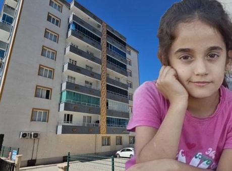 6853ae92582529acd0a3fa09 Yer: Diyarbakır! Kayıp olarak aranan küçük kız ölü bulundu
