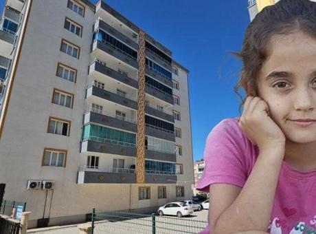 6853c35d582529acd0a3faa5 Diyarbakır'da vahşet! Küçük kızın cesedi korkunç şekilde bulundu
