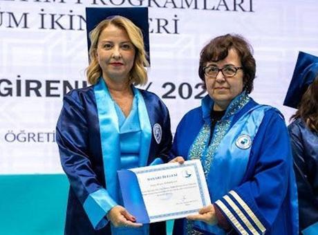 6855052d582529acd0a3ff3a Yarım kalan üniversite hayalini 51 yaşında 2’ncilike bitirdi! Öğretmenlik yapmayı düşünüyorum’