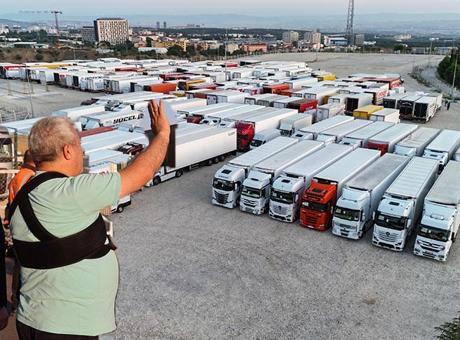 6855349b582529acd0a400b0 115 uzman 35 gün kapalı kaldı! 750 bin görevli ve 528 araçla dev operasyon başladı