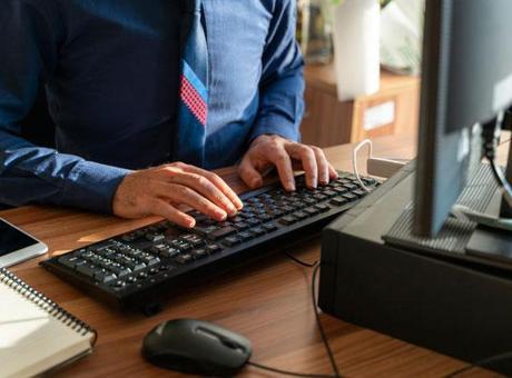 6856398d6c689faa63f81884 Çalışanlar dikkat! Kıdem tazminatında tavan tutar değişiyor: İşte beklentiler