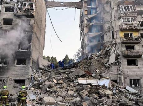 685a968ac4317961fa3fd1a9 Ukrayna: Rusya'nın Dnipro'ya düzenlediği füze saldırısında 7 kişi öldü, 70 kişi yaralandı!