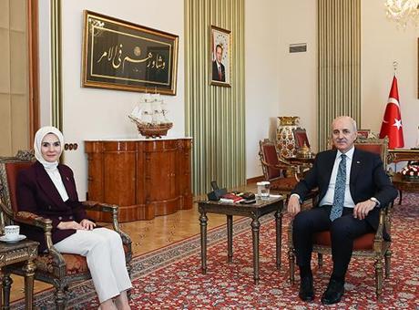685abf27e9347e6b90df3079 Meclis Başkanı Kurtulmuş, Bakan Göktaş'ı kabul etti