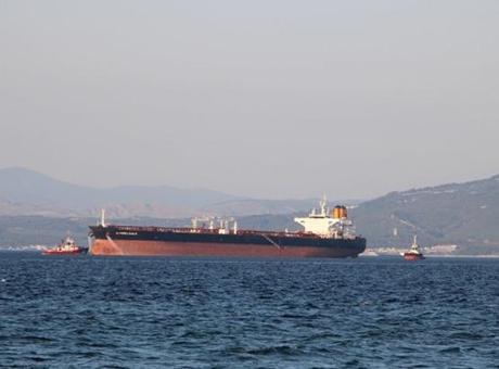 685ae4b7e9347e6b90df3132 Çanakkale Boğazı gemi trafiğine kapatıldı