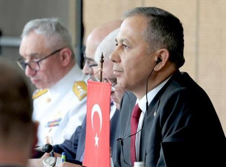 685af609e9347e6b90df3175 Bakan Yerlikaya, 'Bulgaristan, Yunanistan, Türkiye Üçlü Bakanlar Görüşmesi'ne katıldı