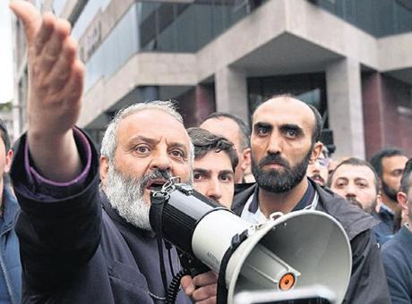 685c7235e9347e6b90df3a39 Paşinyan: Darbe girişimi engellendi