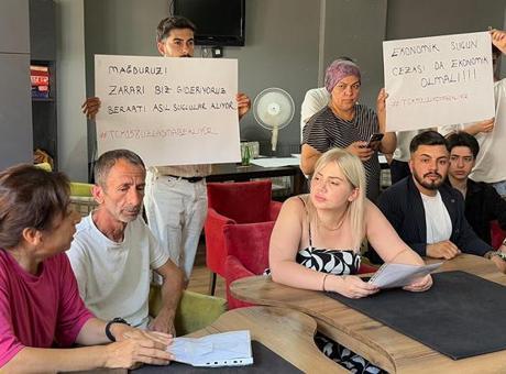 685facc2e9347e6b90df4bb2 Banka hesabını arkadaşına verdi hayatının şokunu yaşadı! 'Hepsinde ceza alırsam 40 yıl yapar'