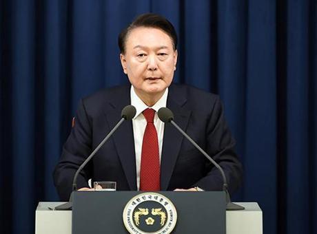 685fff4b280d2d4b642bea33 SON DAKİKA! GÜNEY KORE'DE ESKİ DEVLET BAŞKANI YOON, SIKIYÖNETİM SORUŞTURMASI KAPSAMINDA SORGULANDI!